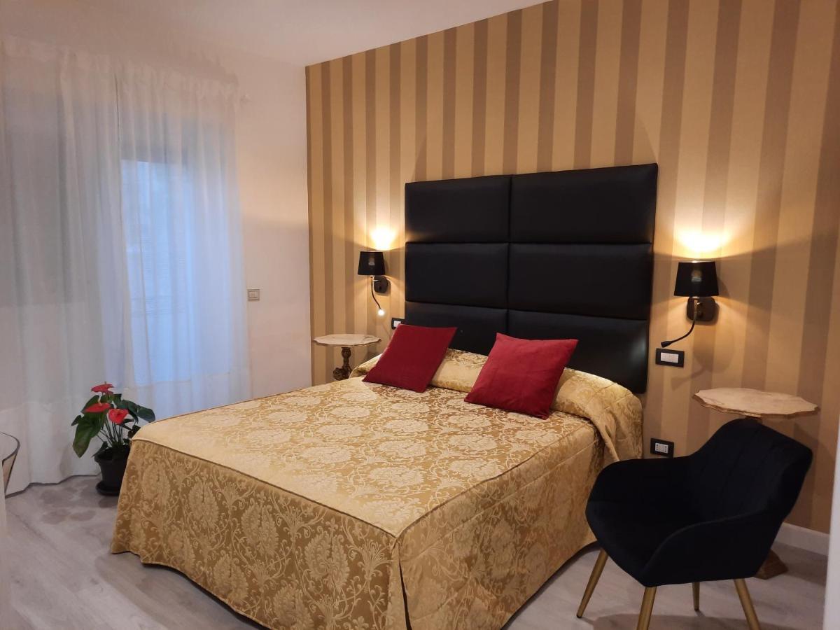 Отель Maritza S House In Рим Экстерьер фото