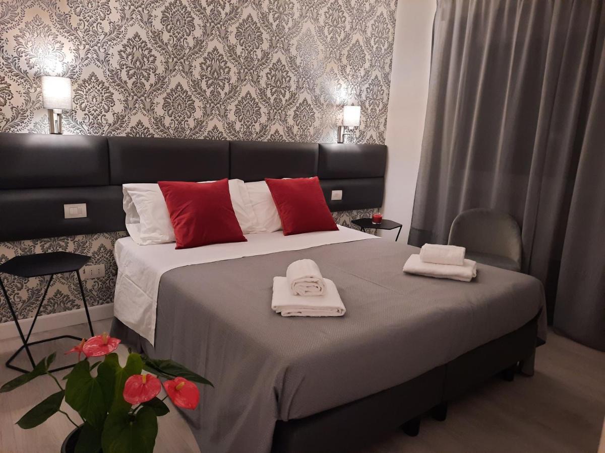 Отель Maritza S House In Рим Экстерьер фото